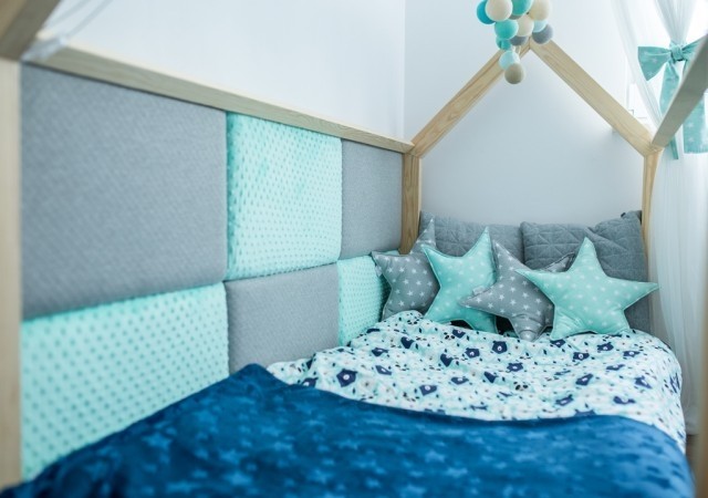 1394 lozko domek 3 jpg